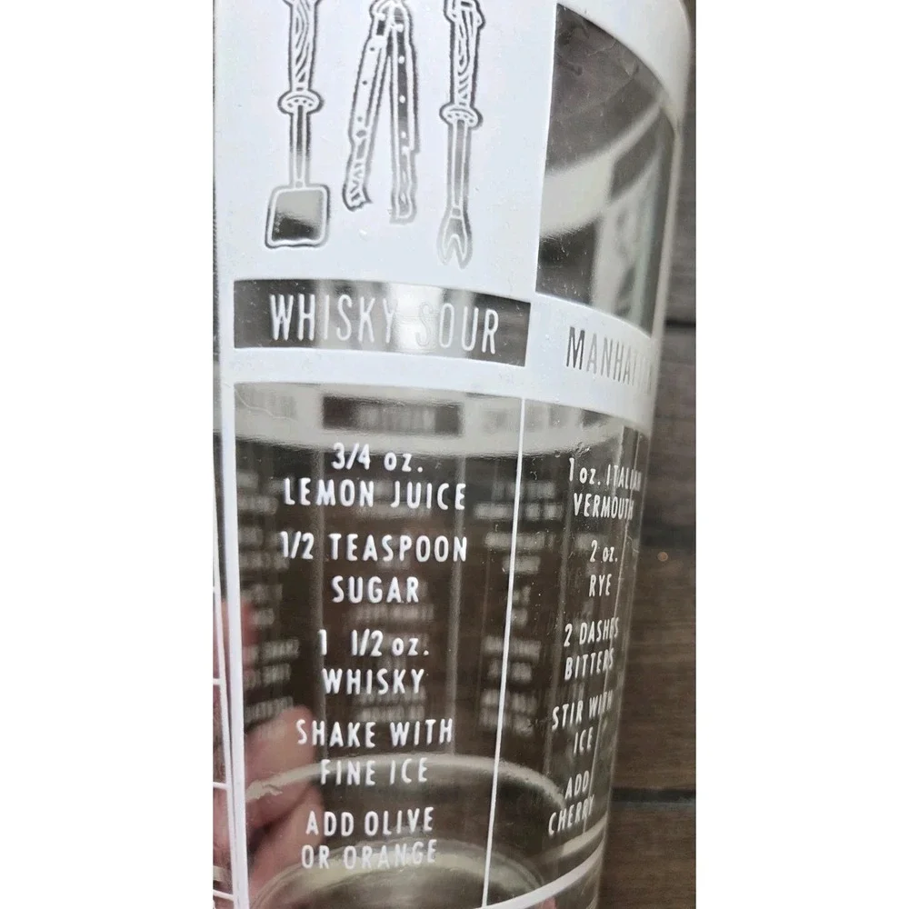 Mr. Bartender Vintage FEDERAL Glass Bar Recipe Cocktail Shaker Illustrated White